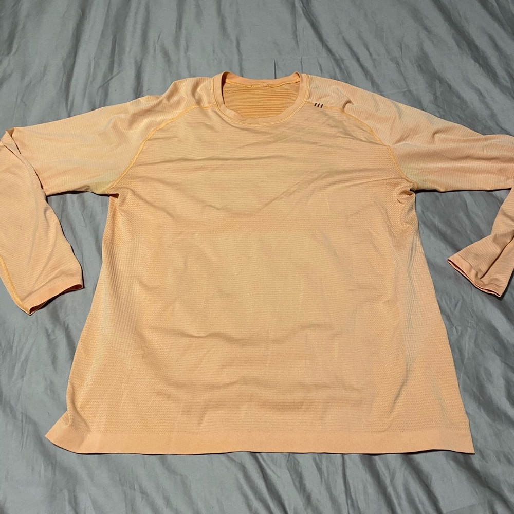 Lululemon shirt